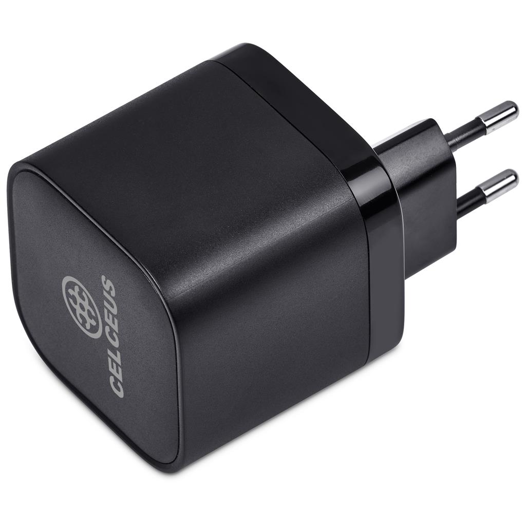 Alex Varga Salazar Fast Charge 65W PD Wall Charger - Image 5